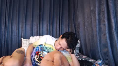 Snapshot of urpinoyasianx chatting on 02.02.25 Mel online show from 02.02.25