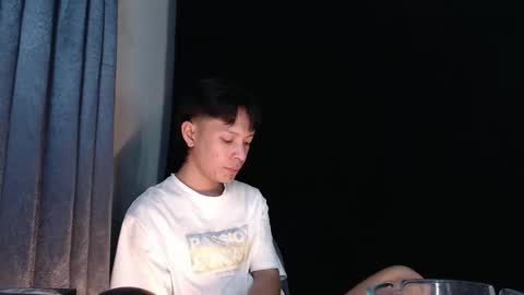 Snapshot of urpinoyasianx chatting on 09.15.25 Mel online show from 09.15.25