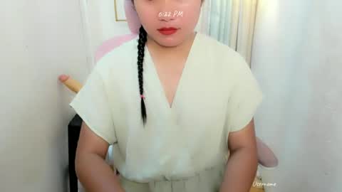 Snapshot of ursexy_cristal chatting on 07.05.26 ursexy_cristal online show from 07.05.26