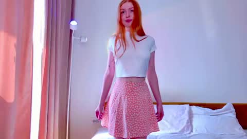 Snapshot of ursunkiss chatting on 07.17.26 Lina online show from 07.17.26