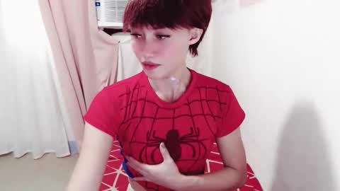 Snapshot of ursweetgirlsammy19 chatting on 10.19.25 sammy the nughty girl who can make you happy online show from 10.19.25