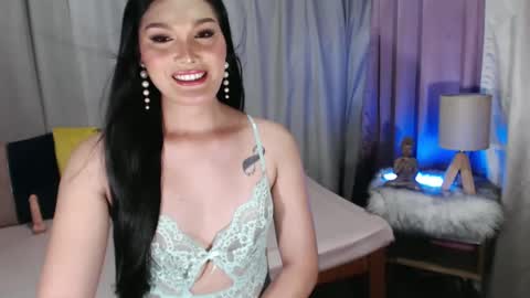 Camela online show from 02.25.25