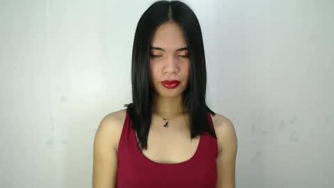 Snapshot of urtereshameow chatting on 04.04.26 urtereshameow online show from 04.04.26