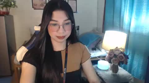 Ashley Kate Mateo Gray online show from 02.26.25