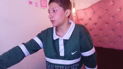 Snapshot of ury_ chatting on 02.27.26 Lauryn online show from 02.27.26