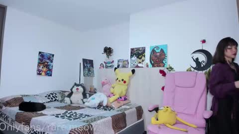    online show from 12.01.25