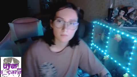 Snapshot of uyar_ chatting on 10.02.25 Cara online show from 10.02.25