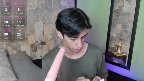 UYUKIE online show from 09.17.25