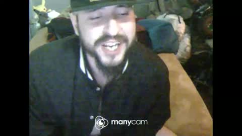 Snapshot of v1rg1nhunter chatting on 05.28.26 v1rg1nhunter online show from 05.28.26