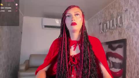 Snapshot of v_suckscock chatting on 10.20.25 online show from 10.20.25