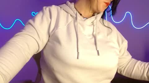 VALENTINA online show from 01.11.26