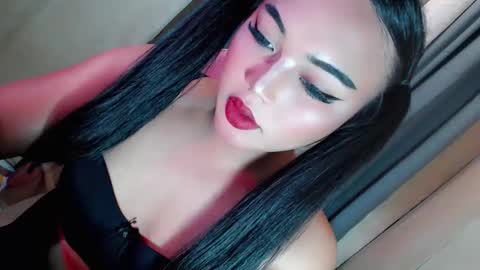 Snapshot of vae_sha chatting on 02.19.26 JESS - DONT FORGET TO FOLLOW ME AND GIVE ME THUMBS UP online show from 02.19.26