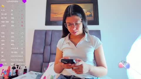 Vahiolet smith online show from 03.25.26