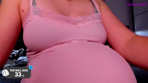 Snapshot of vainillacrepe chatting on 03.06.25 Im Mila my onlyfans is vainillacrepe online show from 03.06.25