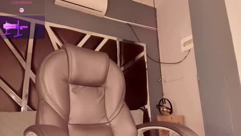 Vaioleth online show from 02.07.26