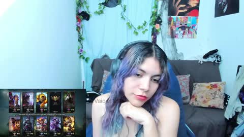 Vaiolet1314 online show from 04.01.26