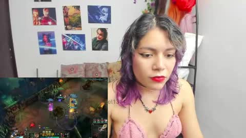 Snapshot of vaioletuwu chatting on 05.27.26 Vaiolet1314 online show from 05.27.26