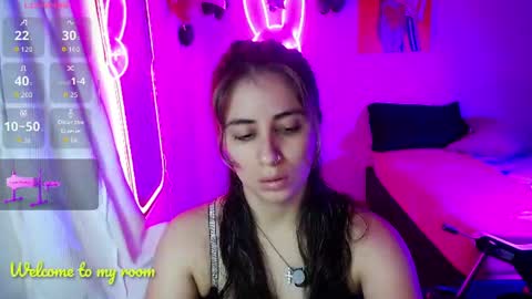 Snapshot of val_angelll chatting on 07.12.26 valentina online show from 07.12.26