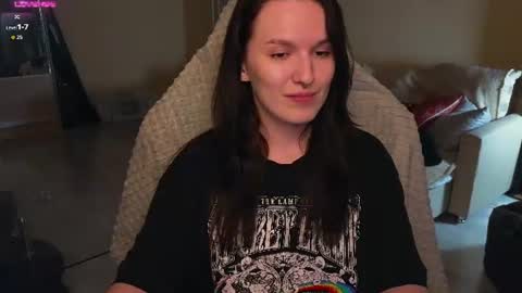 Snapshot of val_manson chatting on 07.17.26 Val online show from 07.17.26