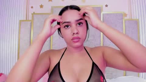 Snapshot of valen_petty chatting on 05.22.26 Valen online show from 05.22.26