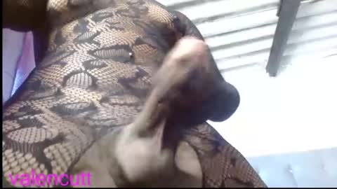 Snapshot of valencutt chatting on 11.21.25 valencutt online show from 11.21.25