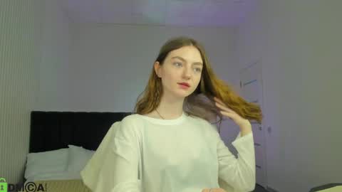 Nora online show from 05.04.26