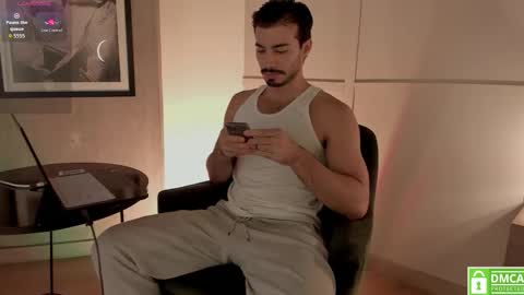 Snapshot of valentin_hoffman chatting on 11.16.25 valentin_hoffman online show from 11.16.25