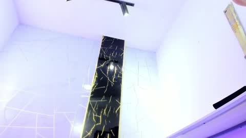 VALENTIN  online show from 03.31.26