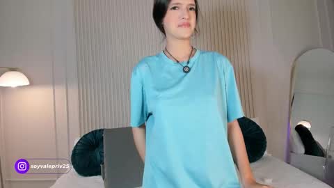 Valentina Torres online show from 01.06.26