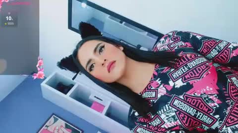 Snapshot of valentina_princess_ chatting on 03.10.25 valentina_princess_ online show from 03.10.25