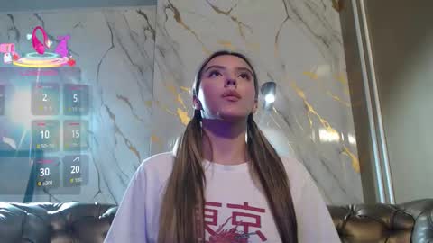 Valentina online show from 10.06.25