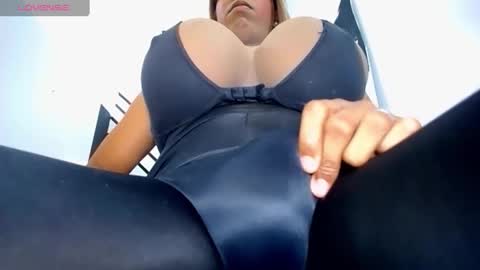 valentinabigcock23 online show from 09.18.25