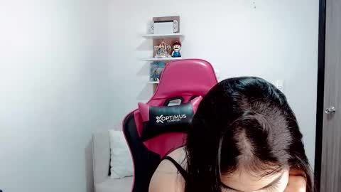 Snapshot of valentinasweet_ chatting on 11.06.25 Valentina online show from 11.06.25