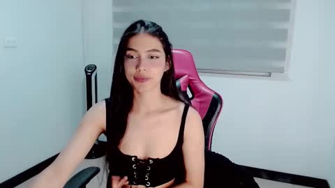 Snapshot of valentinasweet_ chatting on 02.12.26 Valentina online show from 02.12.26