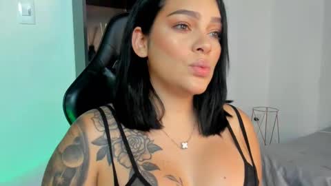   online show from 03.01.25