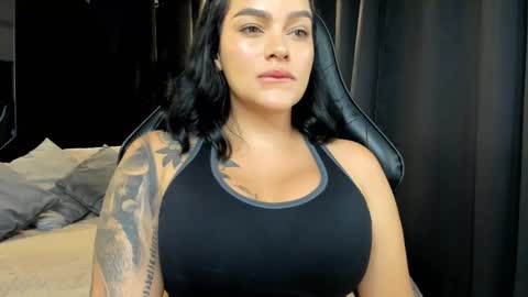   online show from 03.05.25