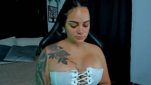   online show from 03.10.25