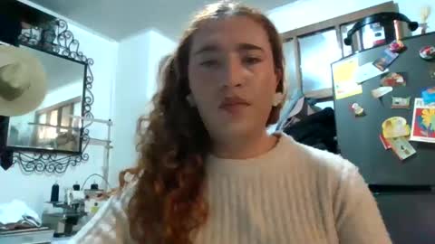 Snapshot of valentine_xo chatting on 03.04.25 Val online show from 03.04.25