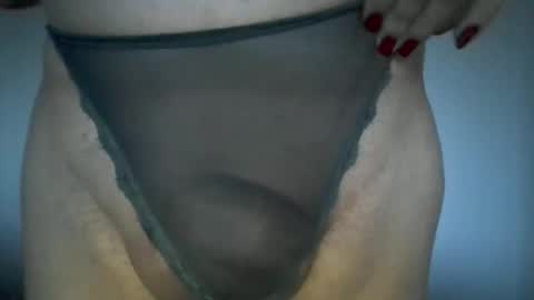 Snapshot of valentine_xo chatting on 04.23.26 Val online show from 04.23.26