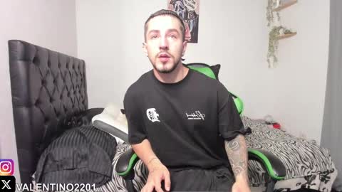 valentino online show from 09.11.25