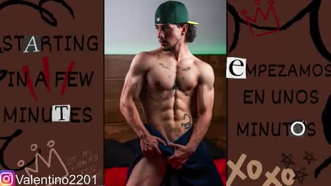 Snapshot of valentino2201 chatting on 02.25.26 valentino online show from 02.25.26