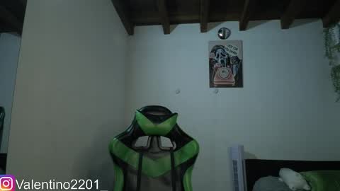 Snapshot of valentino_2201 chatting on 04.07.26 Valentino - 15 OFF valentino2201 online show from 04.07.26