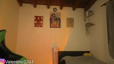 Snapshot of valentino_2201 chatting on 04.23.26 Valentino - 15 OFF valentino2201 online show from 04.23.26