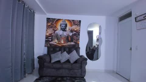    online show from 02.20.25