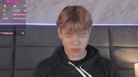 valentino moon online show from 12.28.24