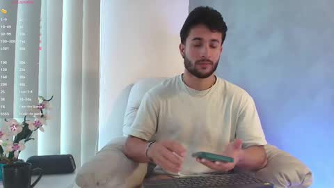 Valentino online show from 02.18.25