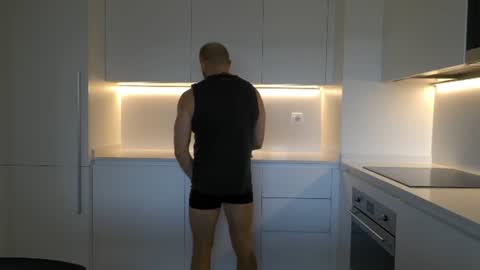 Snapshot of valeraden chatting on 06.23.26 Couple online show from 06.23.26