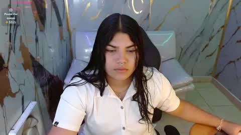 valeri_harpers4 online show from 04.09.26