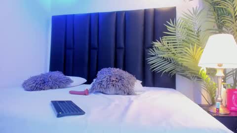 Snapshot of valeri_tafur chatting on 02.26.26 valeri_tafur online show from 02.26.26