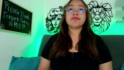 valeria online show from 10.13.25